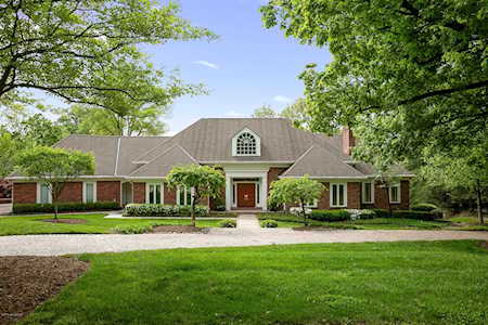 3 Mockingbird Pl Louisville, KY 40207