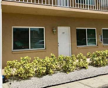 8039 Garden Drive #109 Seminole, FL 33777