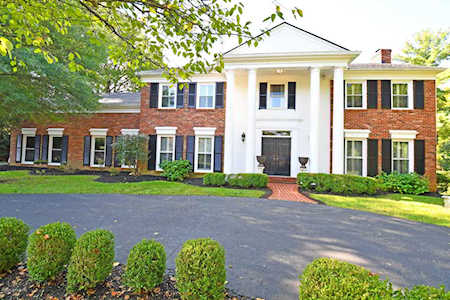 3900 Glen Bluff Rd Louisville, KY 40222