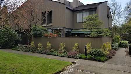 4414 Yew Street Vancouver, BC V6L 3C8