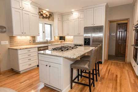1309 W Royal Oaks Drive Shoreview, MN 55126