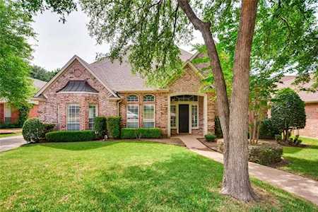 3348 Pecan Hollow Court Grapevine, TX 76051