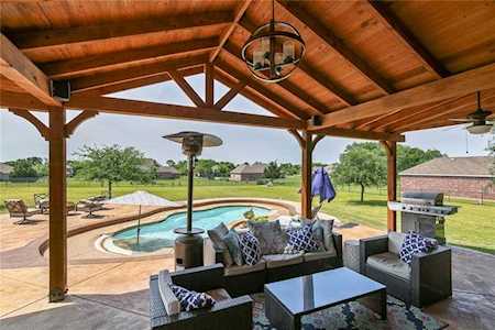 2889 Oakwood Drive Celina, TX 75009