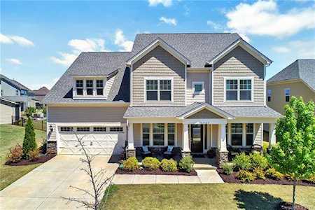 13329 Horned Lark Dr Charlotte, NC 28278