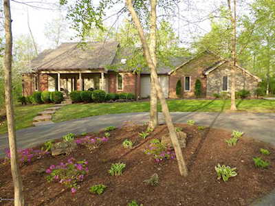 6003 Northwood Dr Crestwood, KY 40014