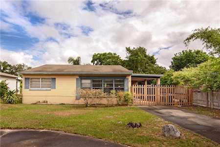 735 Carew Avenue Orlando, FL 32804