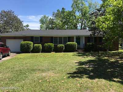 1614 Robert E Lee Drive Wilmington, NC 28412