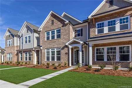 13110 Kornegy Dr Charlotte, NC 28277