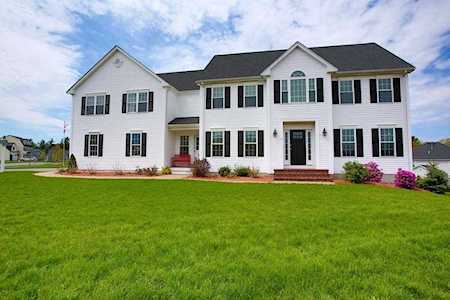 5 Red Gate Road Walpole, MA 02081
