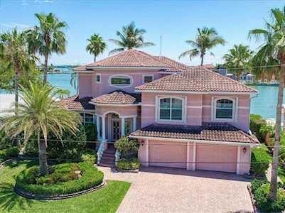 2509 Bayshore Drive Belleair Beach, FL 33786