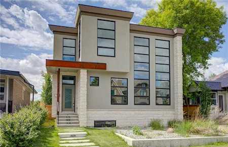 2225 Broadview Road NW Calgary, AB T2N 3J3
