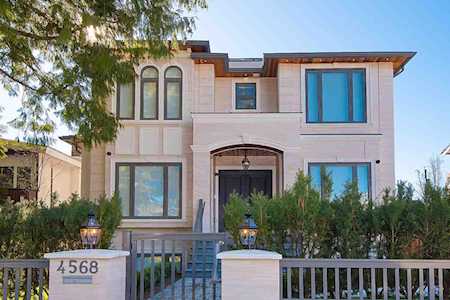 4568 W 8th Avenue Vancouver, BC V6R 2A5