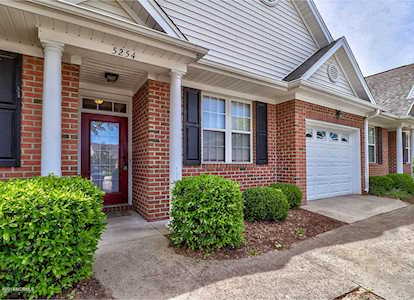 5254 Christian Drive Wilmington, NC 28403