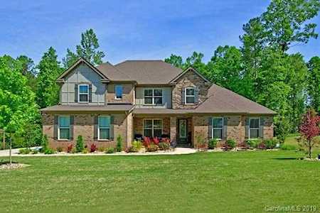 134 Bells Crossing Dr Mooresville, NC 28117