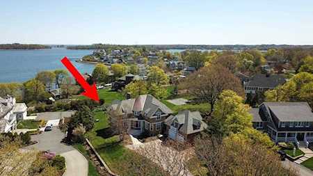 19 Bel Air Rd Hingham, MA 02043