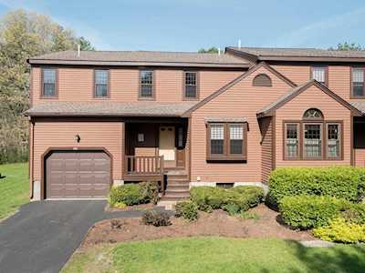 11 Hawthorne Village #A Franklin, MA 02038