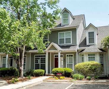 6205 Padget Parrish Ct Charlotte, NC 28270