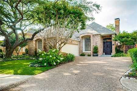 13853 Creekside Place Dallas, TX 75240