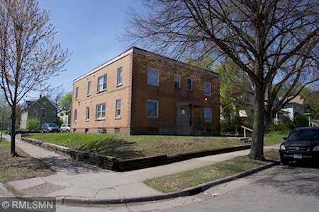 2901 Aldrich Avenue N Minneapolis, MN 55411