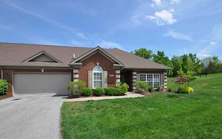 1017 Grazing Meadows Ln Louisville, KY 40245