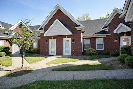7231 Michael Benjamin Cir Crestwood, KY 40014
