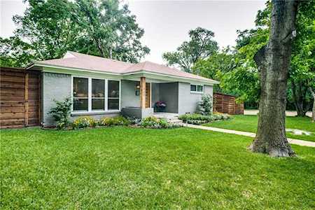 834 Kirkwood Drive Dallas, TX 75218