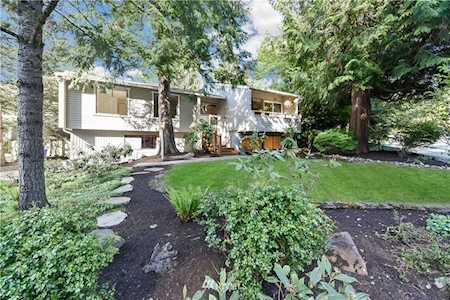 4730 158th Ave SE Bellevue, WA 98006
