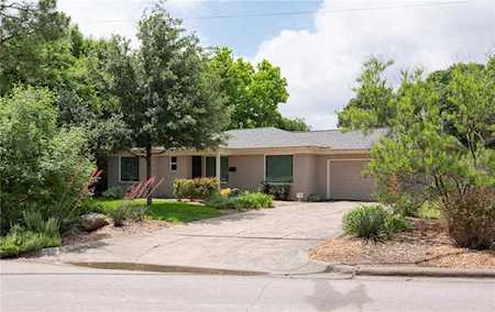 6933 Greentree Lane Dallas, TX 75214