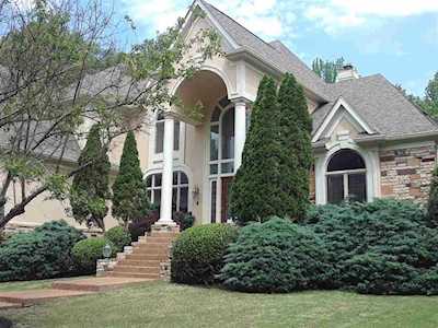 9317 Riveredge Dr Memphis, TN 38018