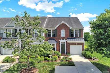 410 Nicklaus Ln Fort Mill, SC 29715