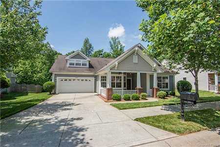 6729 Colonial Garden Dr Huntersville, NC 28078