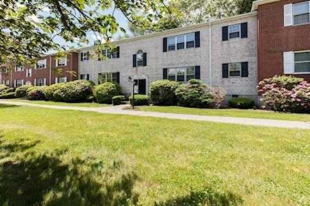 51 Lake Shore Ct #2 Boston, MA 02135