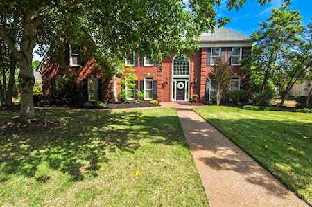 9526 Doe Meadow Dr Germantown, TN 38139