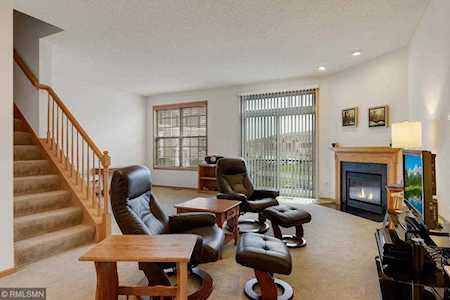 11240 Sandcastle Drive #E Woodbury, MN 55129