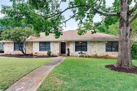 3504 Capistrano Trl Austin, TX 78739
