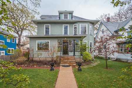 5 Iris Place Saint Paul, MN 55104