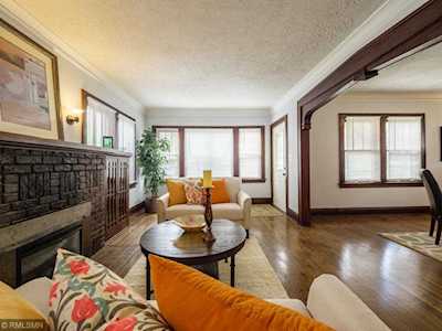 2323 Ilion Avenue N Minneapolis, MN 55411