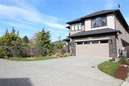 16805 1st Ave W Bothell, WA 98012