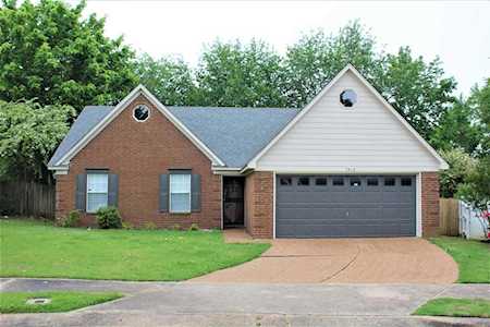 7413 Gingerhill Ln Bartlett, TN 38133