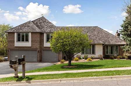 5316 River Bluff Curve Bloomington, MN 55437
