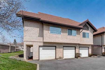 1997 Sirocco Drive SW #706 Calgary, AB t3h 3e6