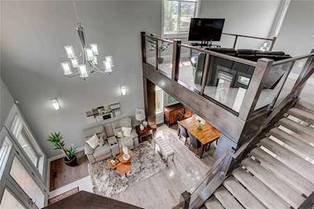 52 Valley Crest Garden(s) NW Calgary, AB T3B 5W8
