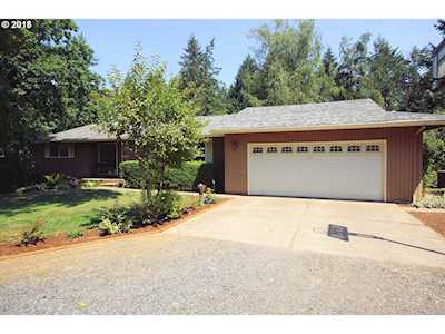 23800 SW Casavant Dr Hillsboro, OR 97123