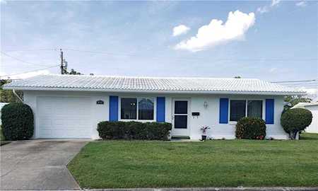 14131 89Th Avenue Seminole, FL 33776