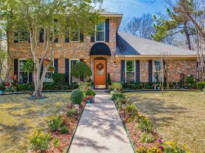 9058 Oakpath Lane Dallas, TX 75243