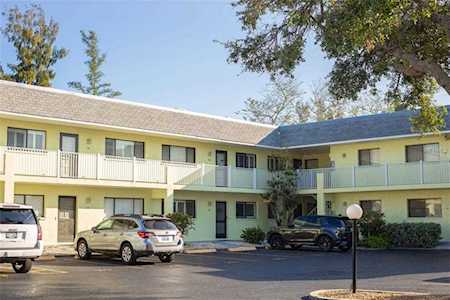 6703 Midnight Pass Road #115 Sarasota, FL 34242