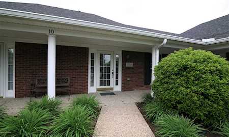 10018 Chenoweth Vista Way Louisville, KY 40299
