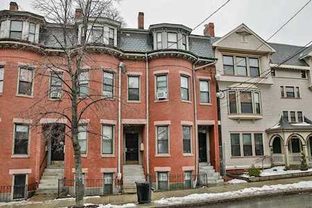 214 Washington Ave #1 Chelsea, MA 02150
