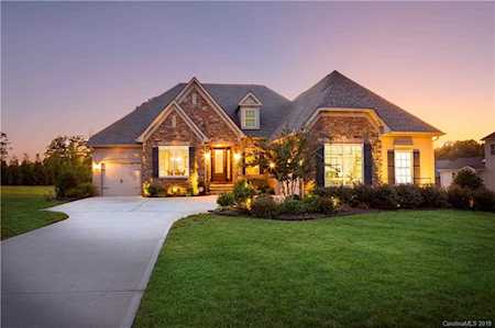 3208 Highbury Place Weddington, NC 28104