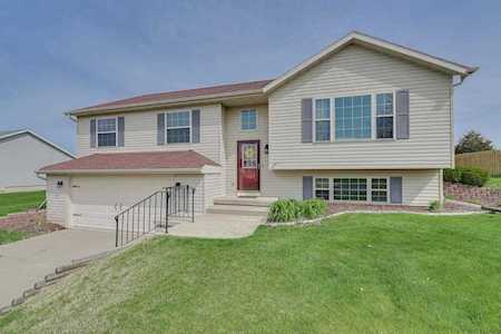 458 Colby Blvd Poynette, WI 53955